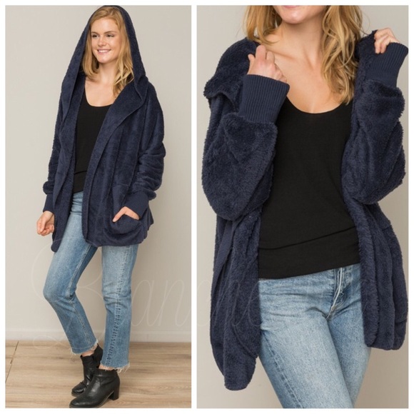 Soft faux fur plush hooded cardigan - Picture 7 of 8